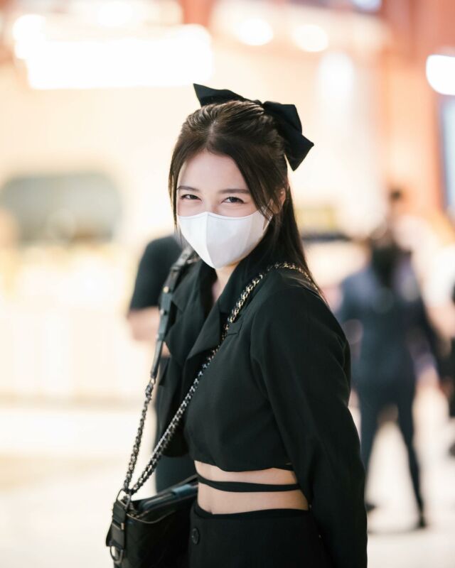 Talk to Hoop by sight~
🙈
#WTTY_IndependentRecord
#HoopBNK48 #BNK48