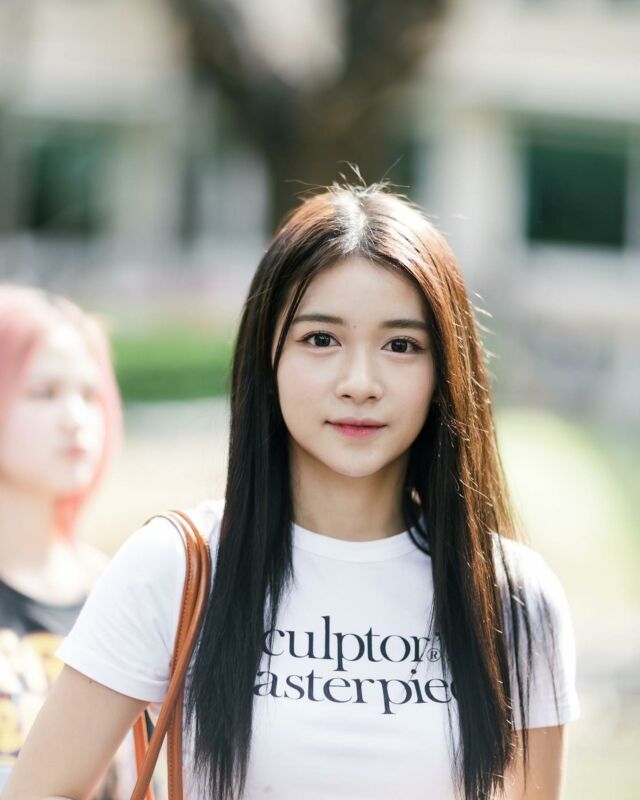 โลกนี้ช่างสดใสสวยงาม เพราะมีเธอเป็นความสุขและรอยยิ้มของทุกวัน..
🙈
#HoopBNK48 #BNK48